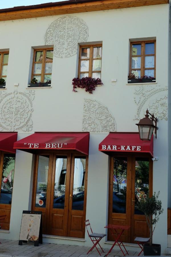 Bed and Breakfast Tebeu Coffe And Bar Vlorë Exteriér fotografie
